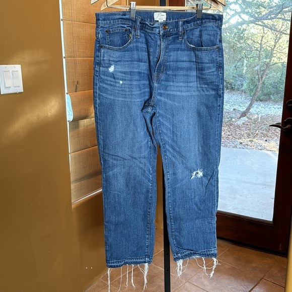 J. Crew Vintage Crop Jeans in Rhodes Medium Wash Frayed Distressed Size 31 - Picture 6 of 11